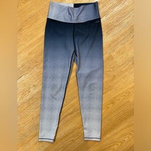 Super soft High Waist Geometric‎ Ombré Leggings Workout Sz Medium